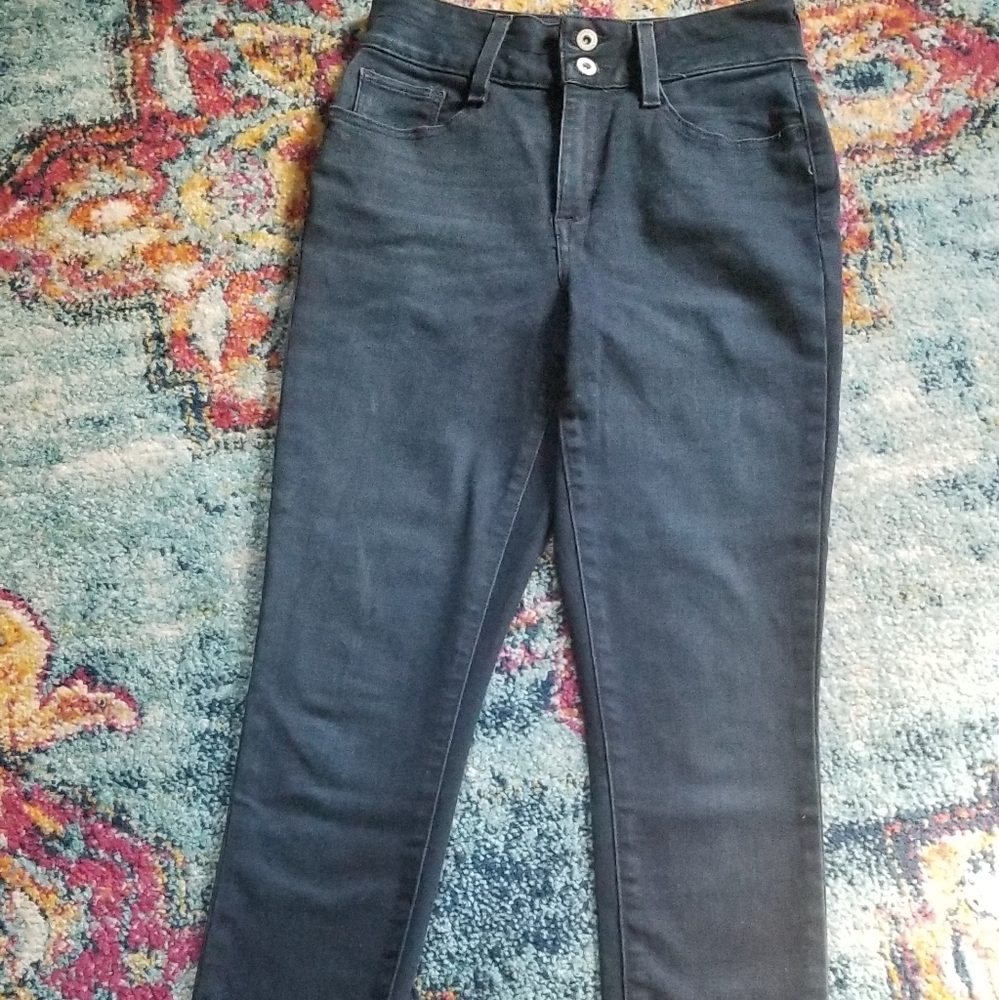 High-waisted Jeans